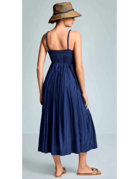 Robe 50% Viscose et Polyester 26.021