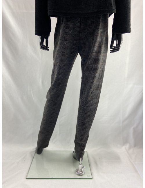 Pantalon KANDRA tech 6742