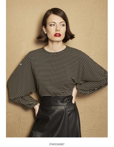 Tee Shirt Noir rayé 224067