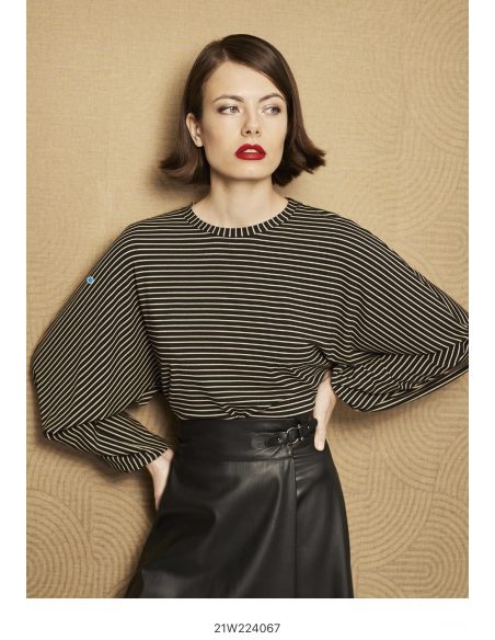 Tee Shirt Noir rayé 224067